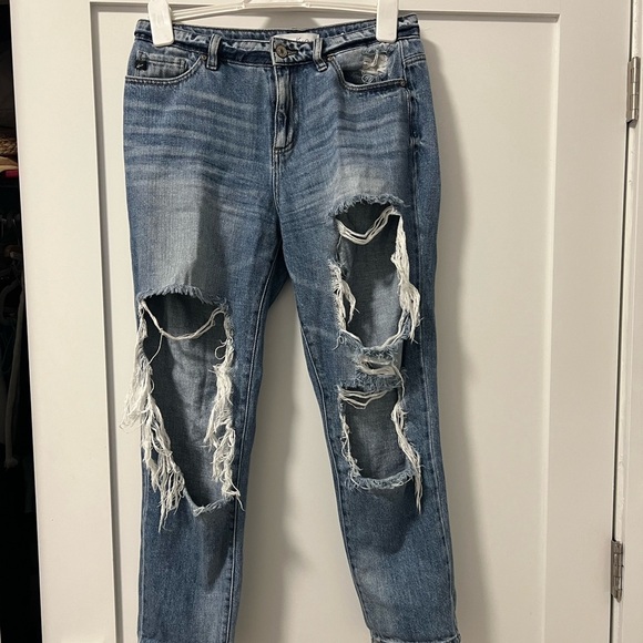 Denim - Light Washed boyfriend Jean